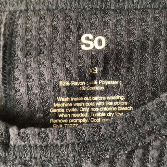 NWT super soft XS sweater - Picture 3 of 7